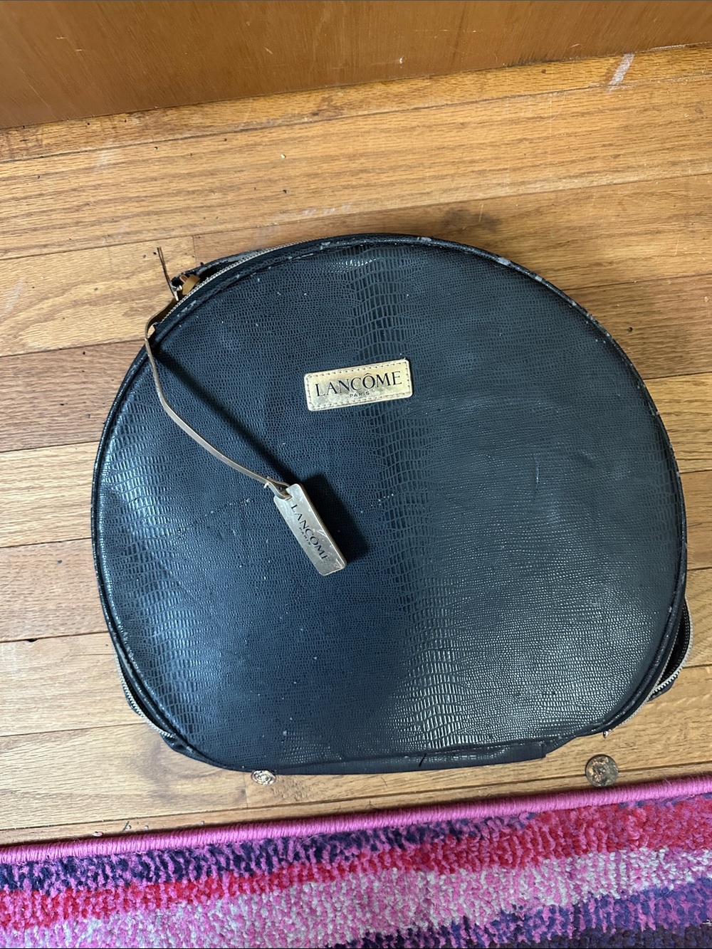 Lancome Black Round Textured Cosmetic Case with Gold Plate